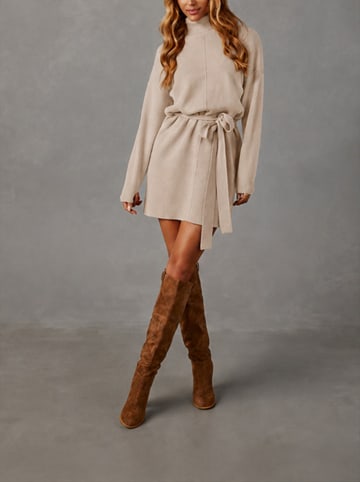 Strickkleid in Beige