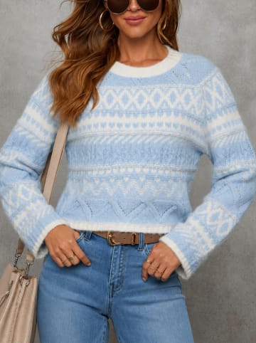 Pullover in Hellblau/ Creme