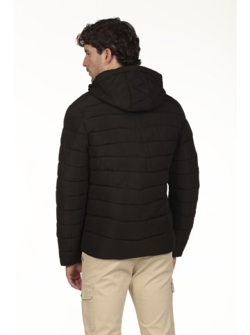 Steppjacke in Schwarz