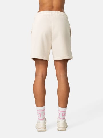 Sweatshorts "Anelie" in Creme