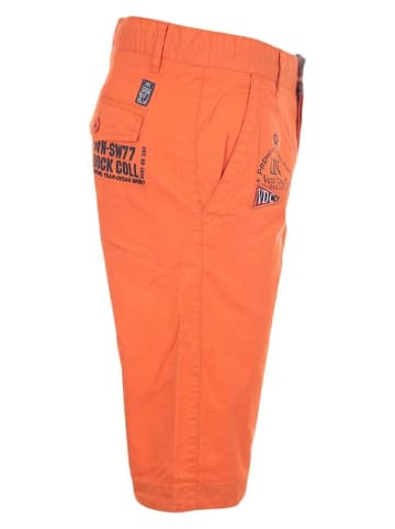 Shorts in Orange