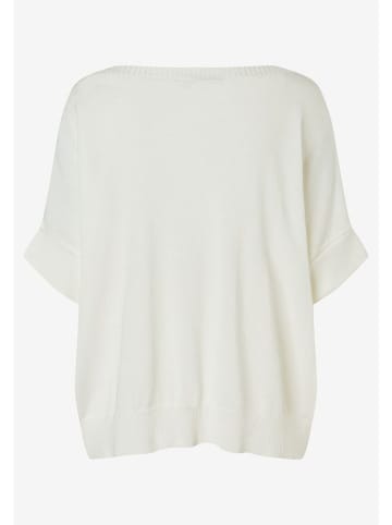 Sweter w kolorze kremowym