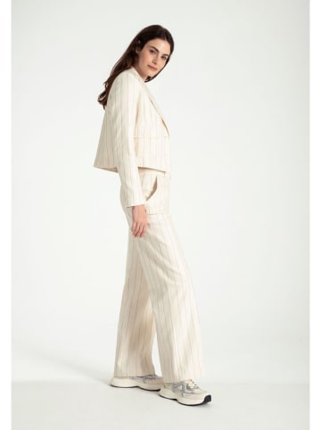 Blazer in Creme