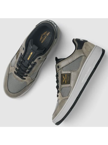 Leder-Sneakers in Grau