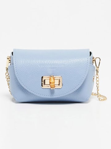Leder-Umhängetasche "Brise" in Hellblau - (B)16 x (H)10 x (T)9 cm