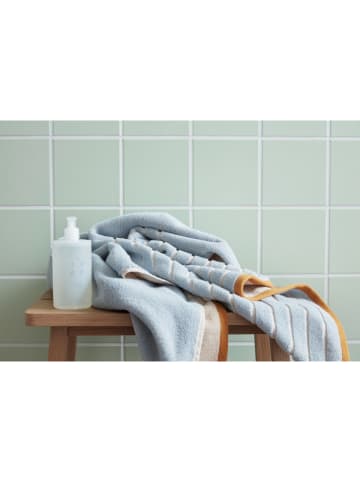 Hocker ''Ground'' in Eiche - (B)50 x (H)45 x (T)30 cm