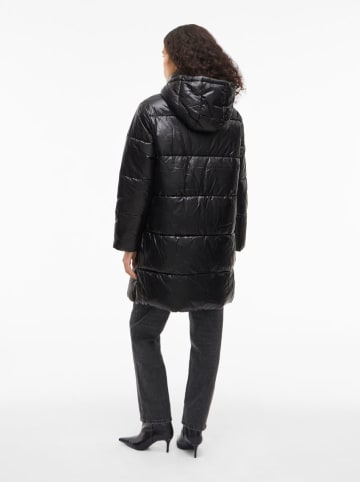 Wintermantel in Schwarz
