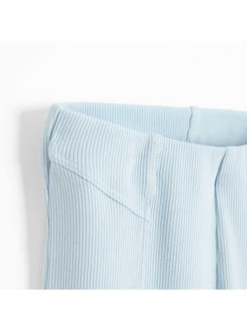 Legginsy w kolorze błękitnym