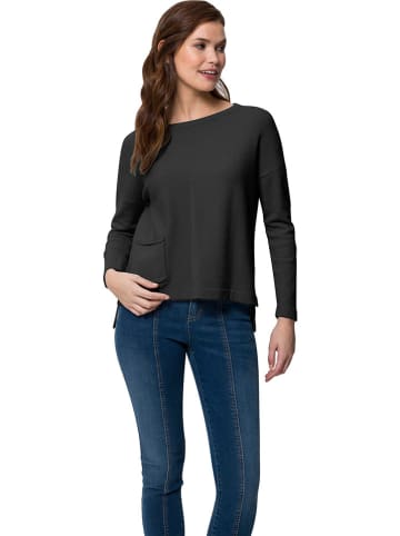 Sweter w kolorze czarnym
