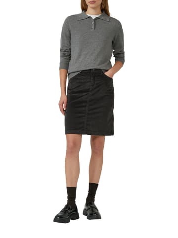 Sweter w kolorze szarym
