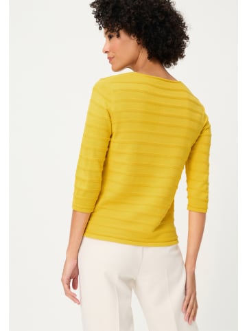 Pullover in Gelb