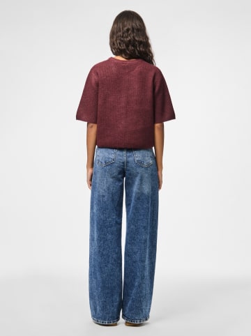 Cardigan in Bordeaux