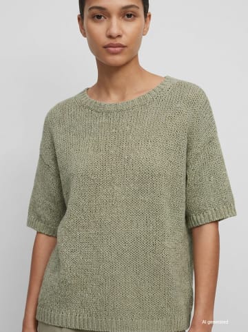 Pullover in Oliv