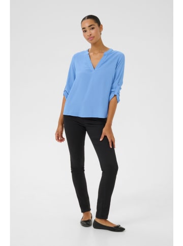 Bluse in Hellblau