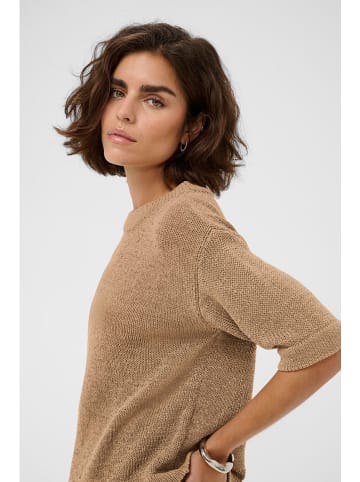 Sweter w kolorze jasnobrązowym