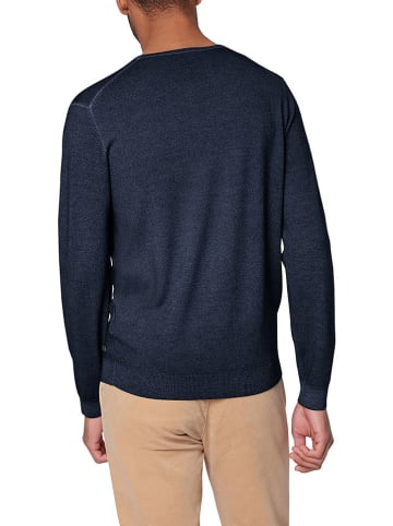 Sweter w kolorze granatowym