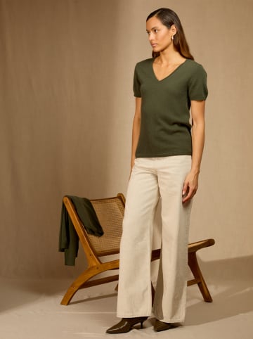 Kaszmirowa koszulka "Efimia" w kolorze khaki