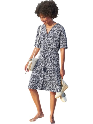 Kleid in Dunkelblau/ Weiß