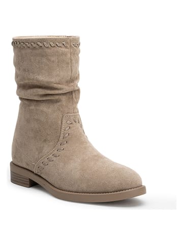 Boots in Khaki