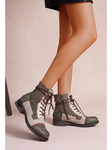 Boots in Khaki