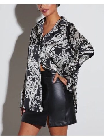 Hemd in Schwarz/ Creme