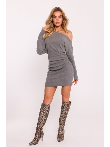 Kleid in Grau