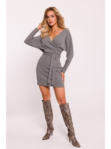 Kleid in Grau