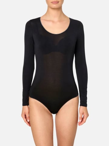 Body w kolorze czarnym