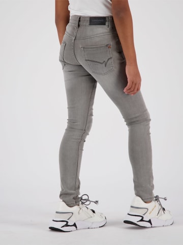 Dżinsy "Bettine" - Skinny fit - w kolorze jasnoszarym