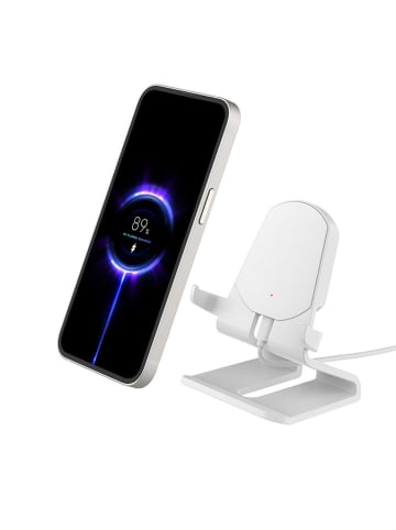 Stacja szybkiego ładowania w kolorze białym na smartfon
