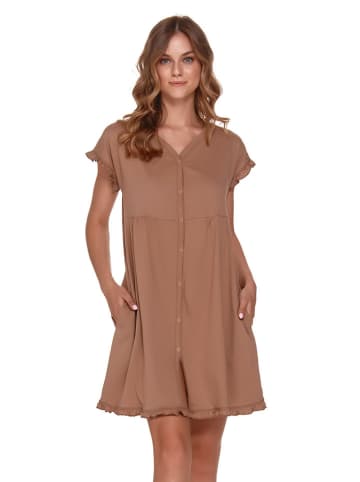 Umstandsnachthemd in Camel