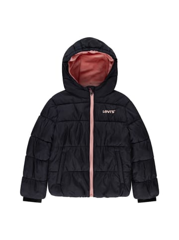 Winterjacke in Schwarz