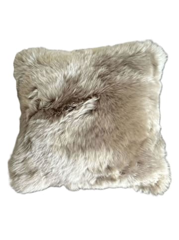 Lammfellkissen in Taupe