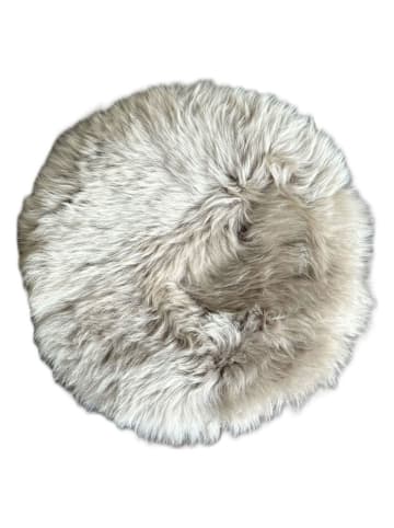Lammfell-Sitzauflage in Taupe