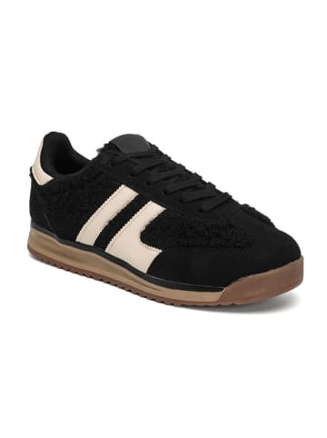 Sneakersy w kolorze czarnym