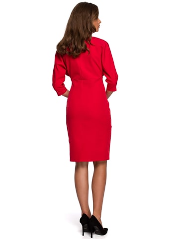 Kleid in Rot