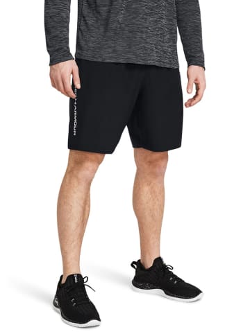 Trainingsshort "Woven" zwart