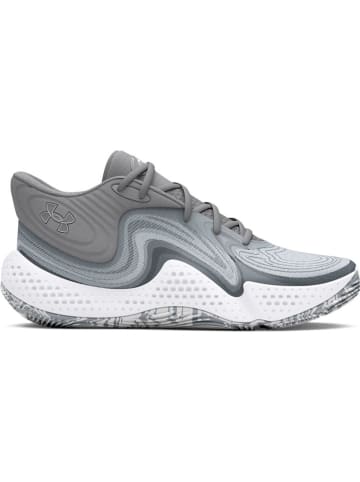 Buty w kolorze szarym do koszykówki