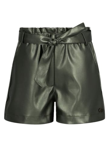 Short kaki