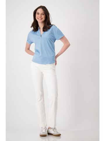 Shirt in Hellblau