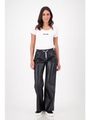 Kunstlederhose in Schwarz