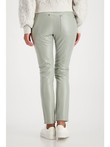 Broek lichtgroen