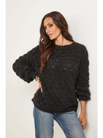 Sweter w kolorze czarnym