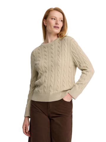 Sweter w kolorze kremowym