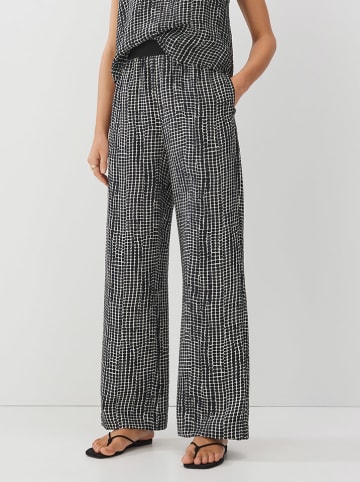 Hose in Schwarz