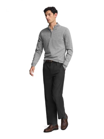 Wollpullover in Grau