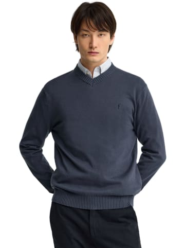 Sweter w kolorze granatowym