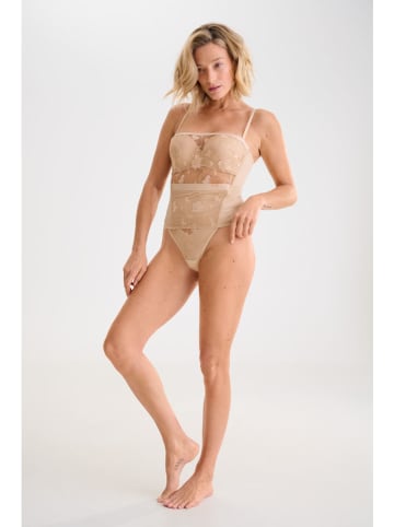 String in Beige