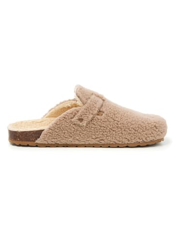 Clogs in Beige