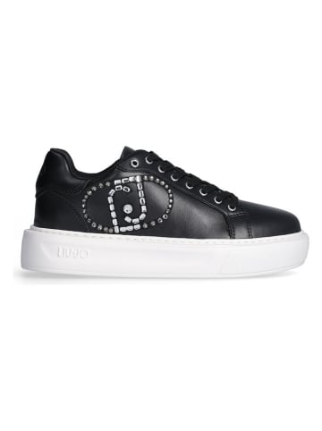 Sneakers in Schwarz